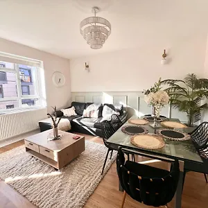 3 Minutes To Tower Of Trendy Shoreditch Recently Refurbished 3 Bedrooms Sleeps 8 Londres