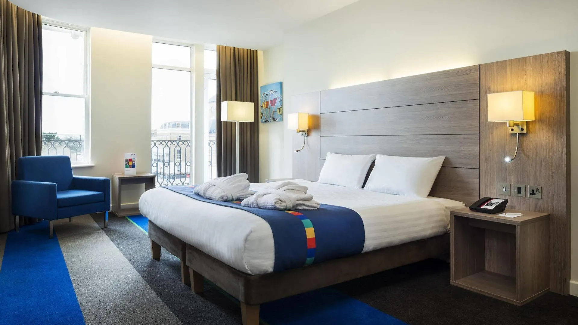 מלון סאות'אנד און סי Park Inn By Radisson Palace